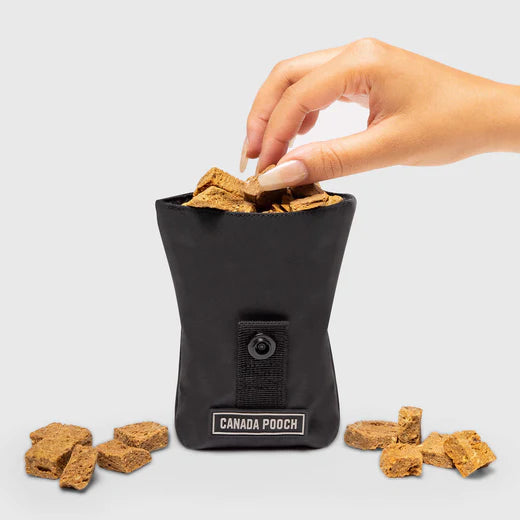 Canada Pooch - Handsfree Treat Pouch